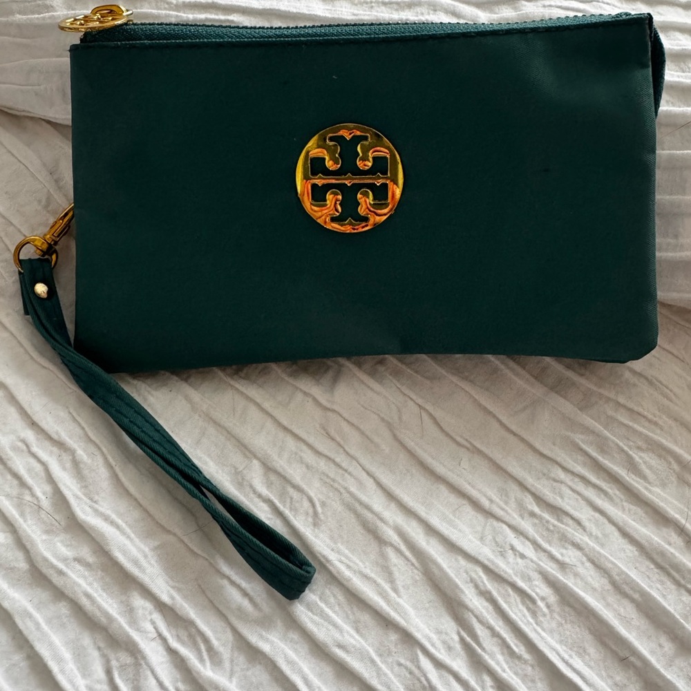 Tory Burch Green Wristlet (teal in color)